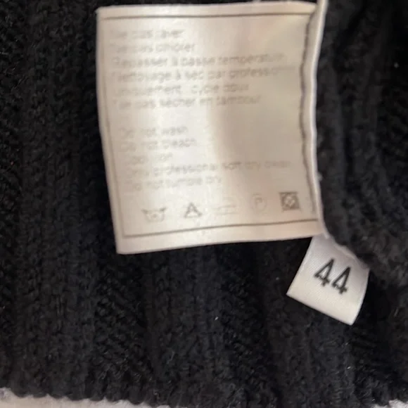 CHANEL size 44 vest - Picture 5 of 11
